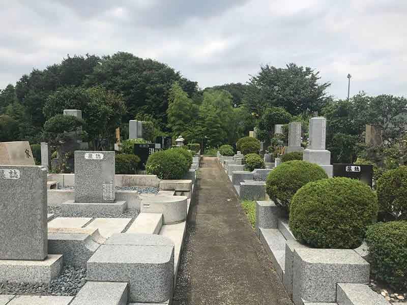 片倉聖地霊苑園内雰囲気