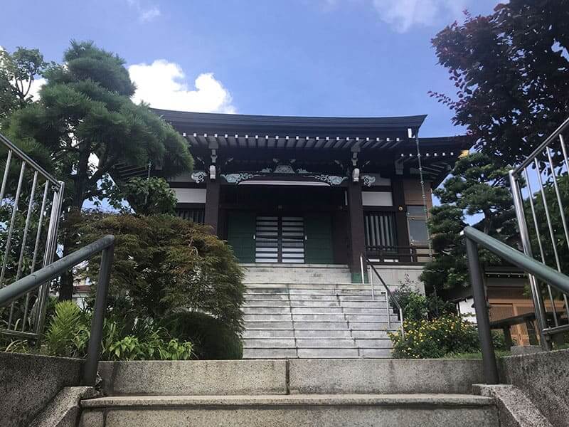 真英寺正面雰囲気