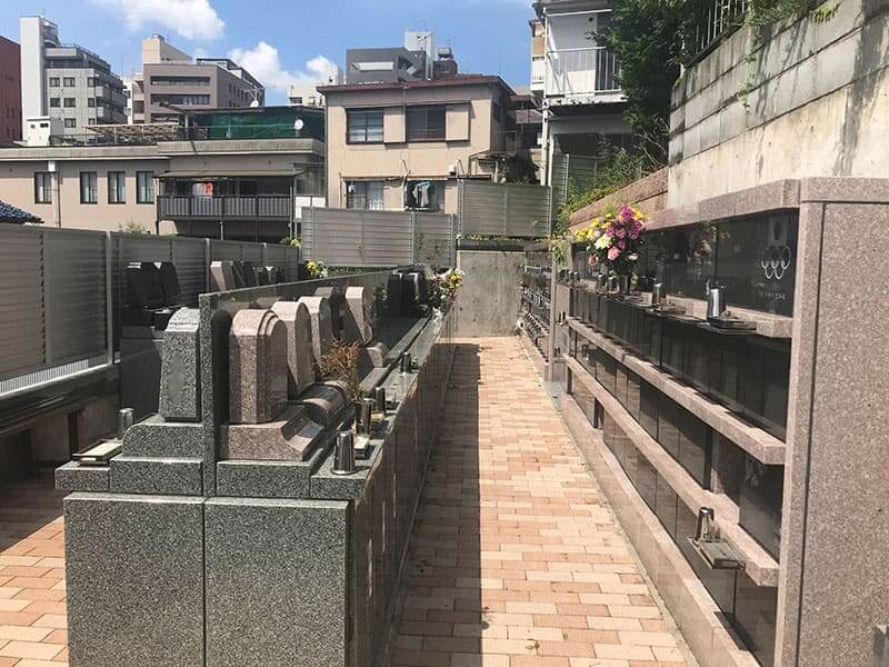 真英寺永代供養墓