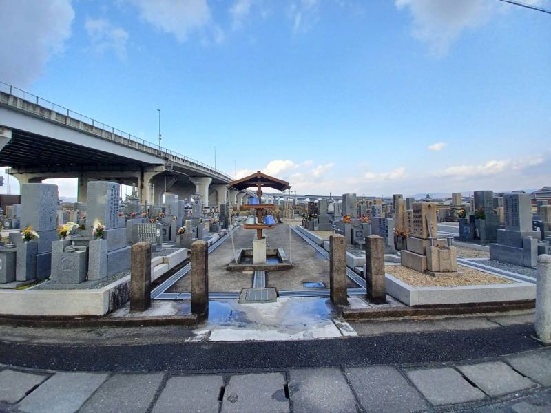 二階堂北菅田墓地