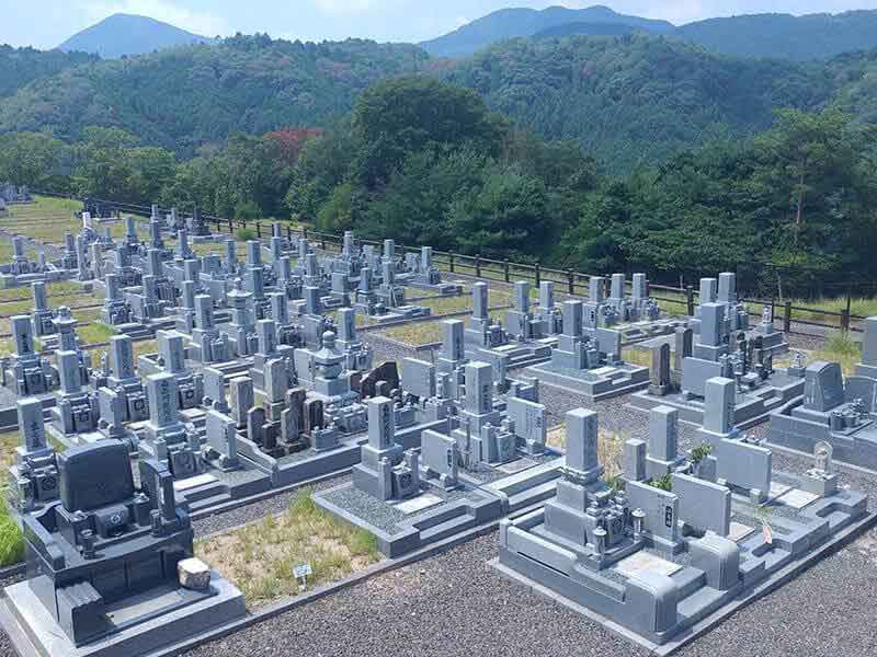 宇陀市営 赤人霊苑墓域