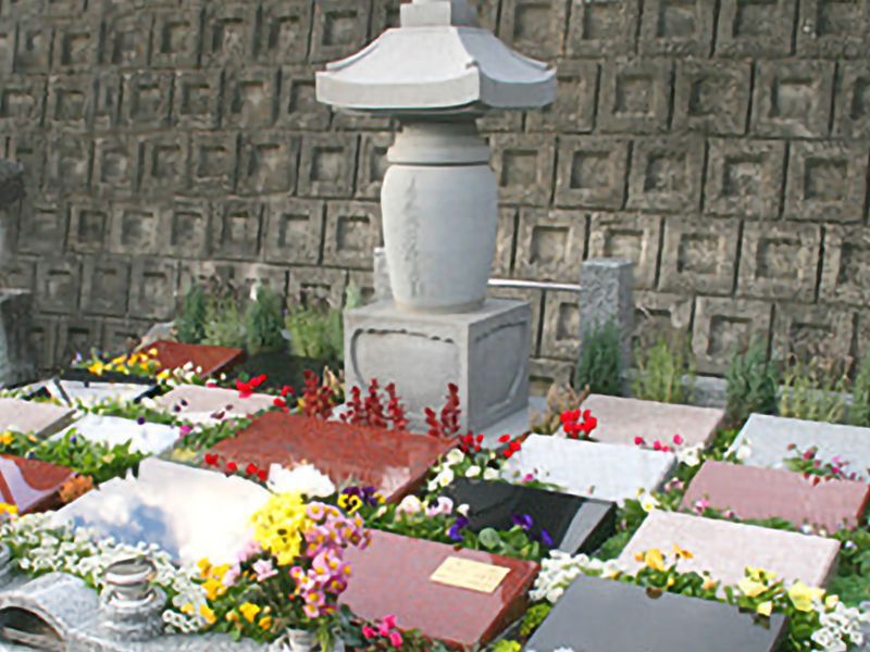 甲府フラワージュ