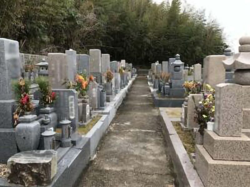今津墓地