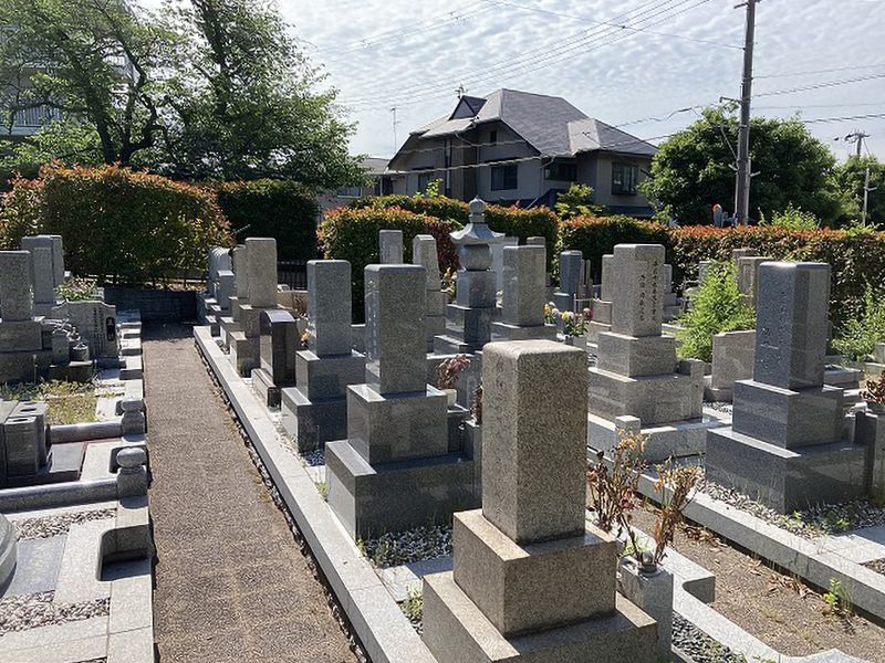 郡家東墓地