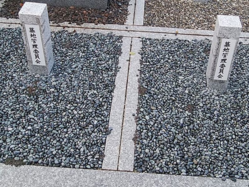 下鳥羽自治会墓地（悲願寺墓地）