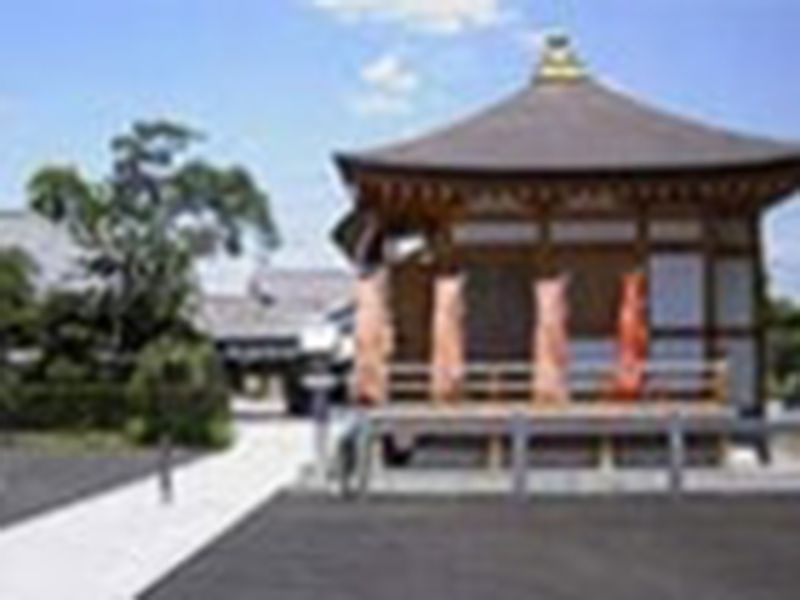 圓通寺墓苑（円通寺墓苑）