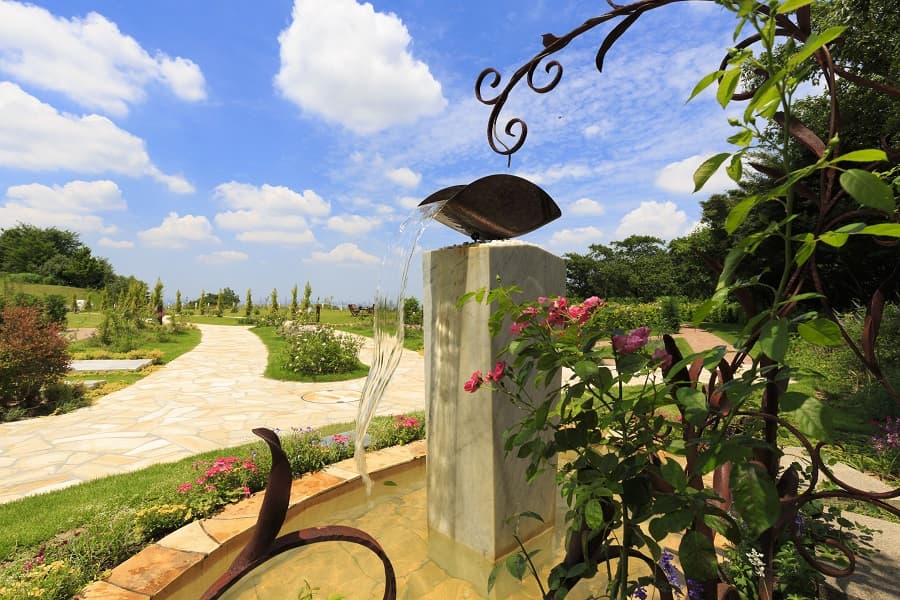 大阪メモリアルパーク内の雰囲気