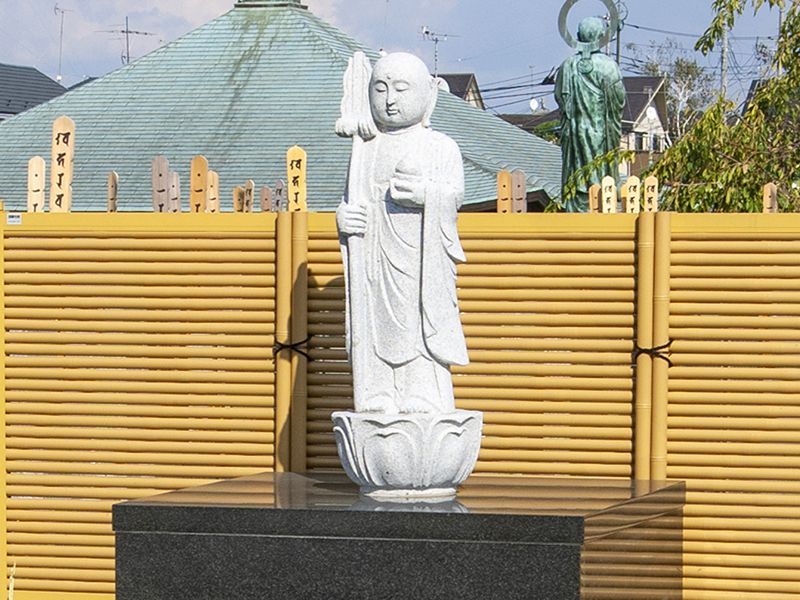 永代供養墓「やすらぎの樹石」