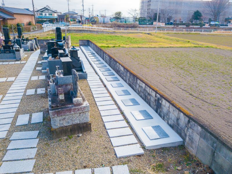 南大類共同墓地