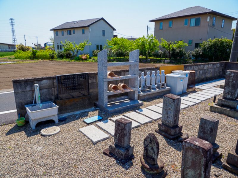 南大類共同墓地