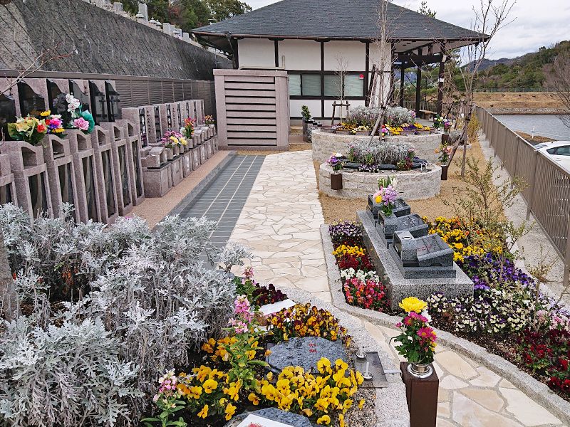 セミタリーパーク寺家