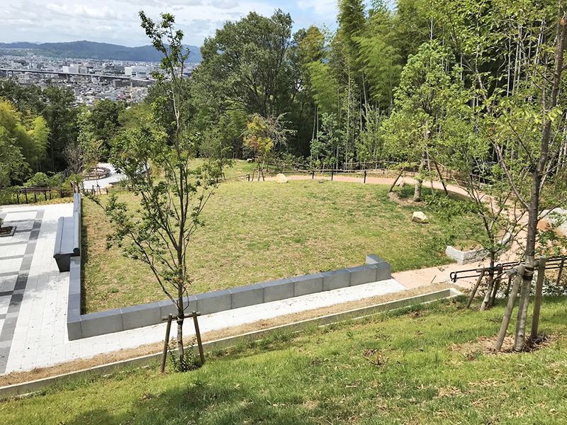 京都市営 深草墓地