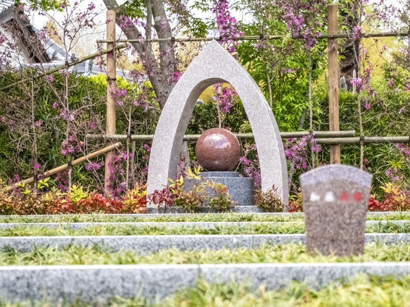 現代的な供養塔