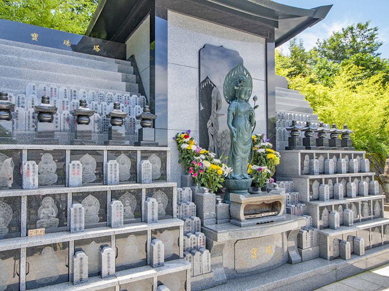 興福寺墓苑 永代供養墓・樹木葬