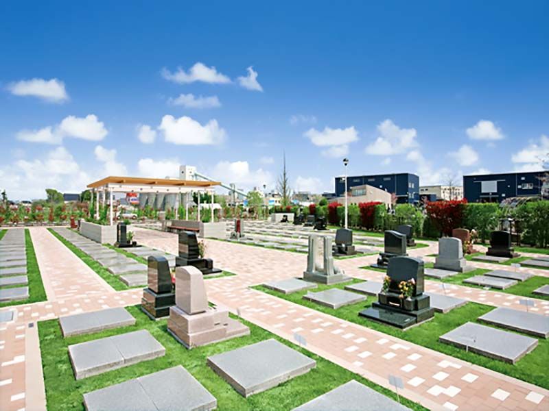 大宮霊園 第二期　芝生墓地風景