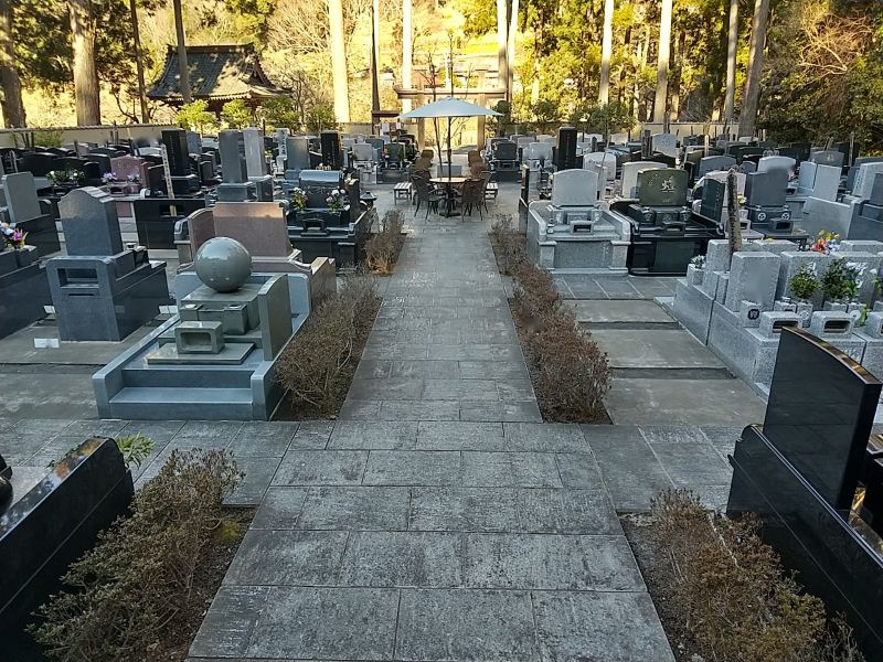 玉澤霊廟