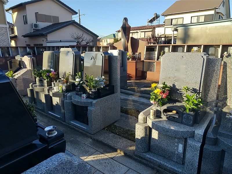 やすらぎ霊園おかのみや