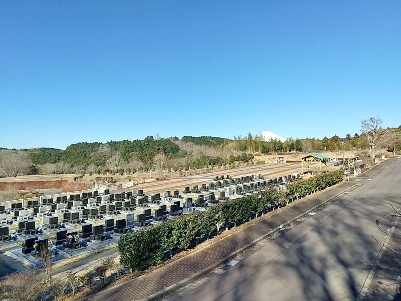 南箱根墓苑
