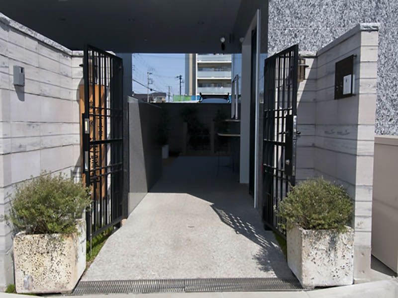 川口元郷聖地　管理棟入口