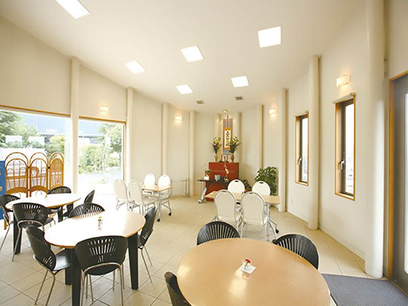 大宮霊園 第二期　開放的な休憩スペース