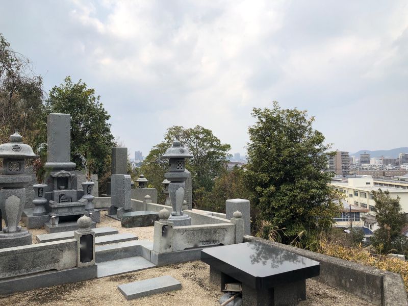 岡山市営 国富墓地