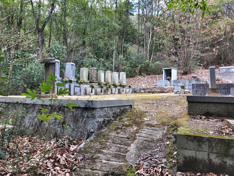 玉野市営 用吉墓地