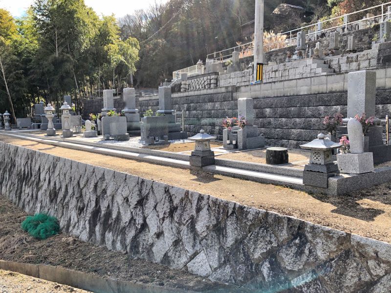 玉野市営 宇藤木カウゲ墓地