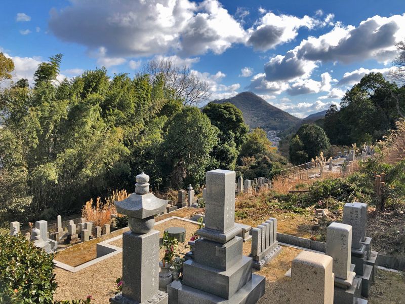 玉野市営 宇藤木西山墓地