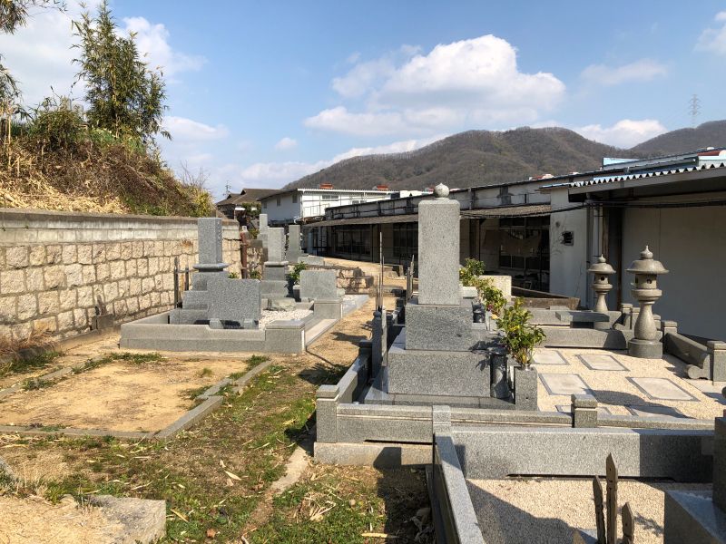 玉野市営 八浜大乗権墓地