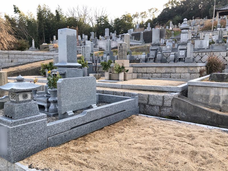 玉野市営 山田宝田場墓地