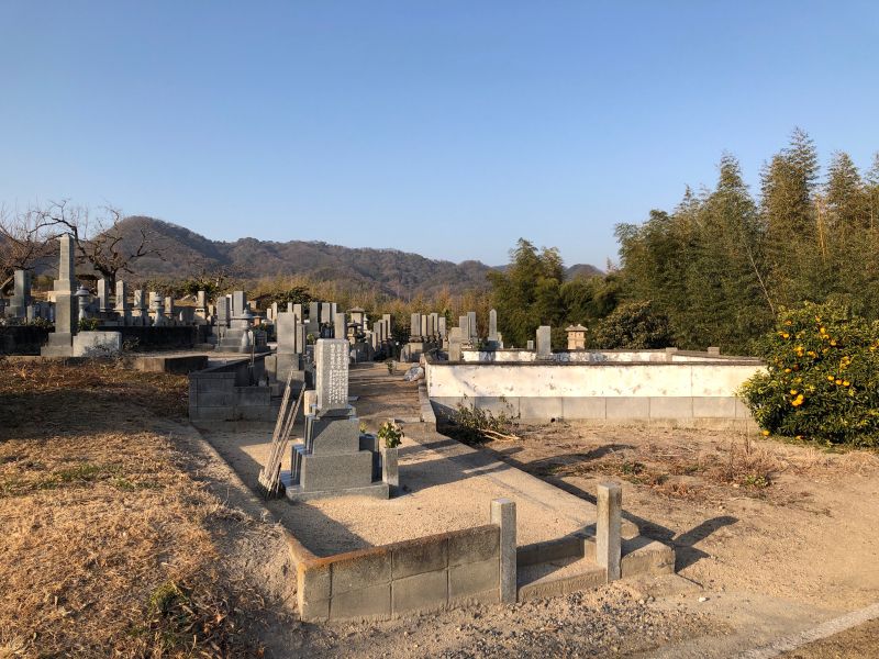 玉野市営 山田無動院墓地