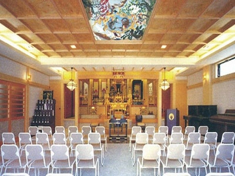 別院満足院 浄光殿　法要施設も完備