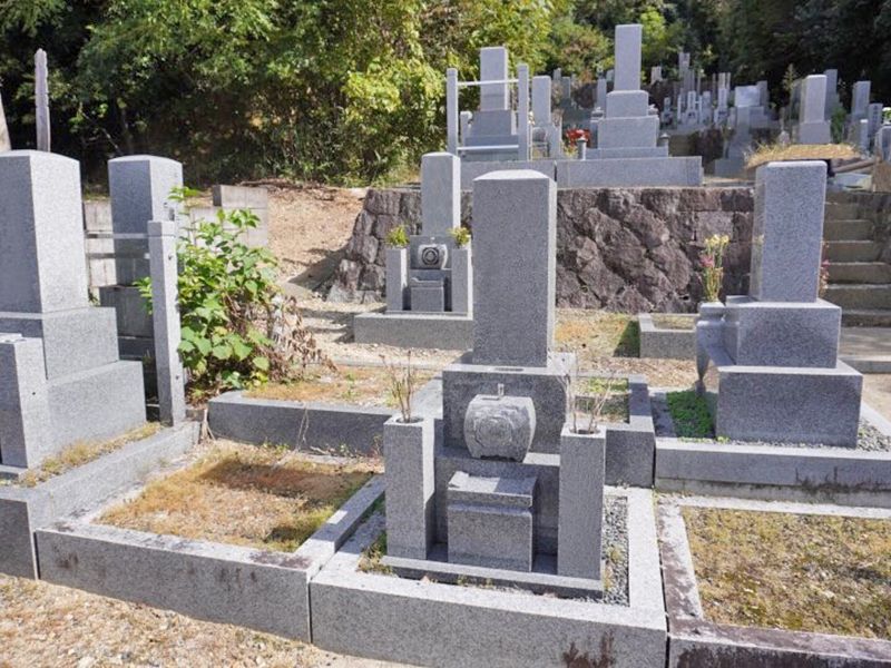 京都市営 宝塔寺山墓地