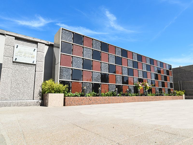 上尾市遍照院 永代供養墓「こころの碑」