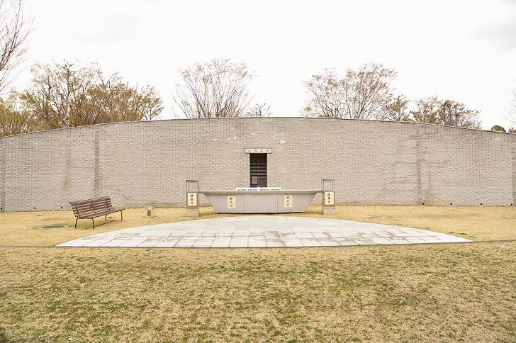 さいたま市営霊園 思い出の里　合葬式墓地全景