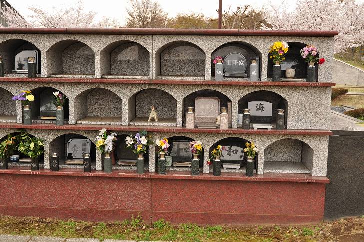 さいたま市営霊園 思い出の里　屋外墓地風景