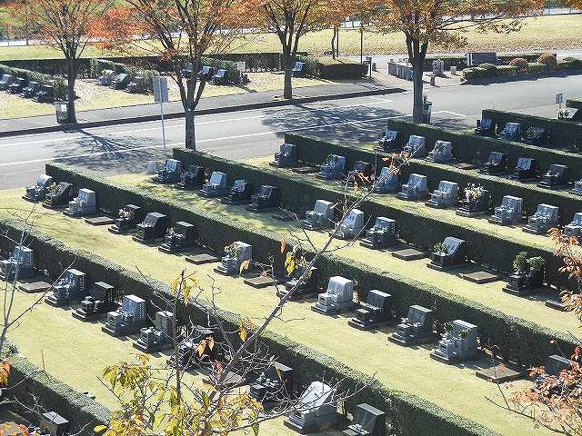さいたま市営霊園 思い出の里　日当たりの良い平坦な墓域