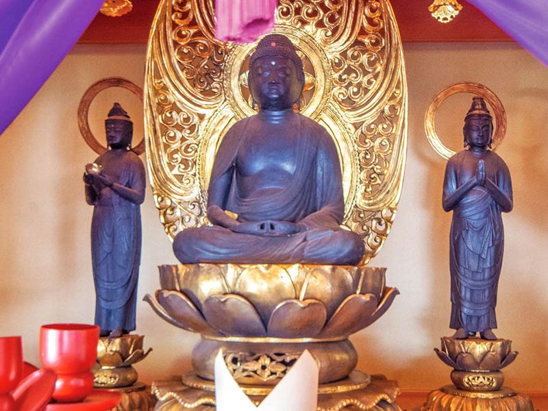 仏像三尊