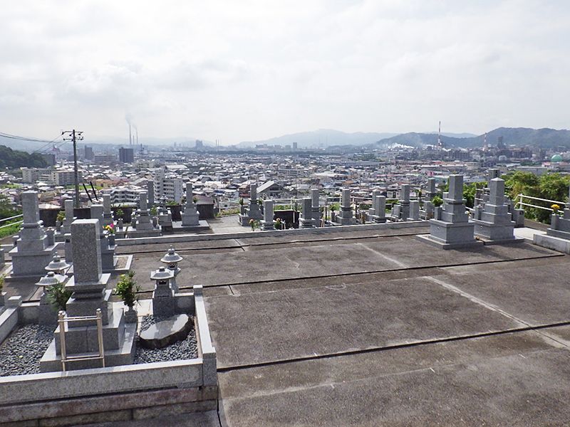 光万寺共同墓地