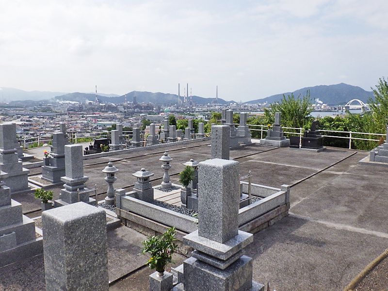 光万寺共同墓地