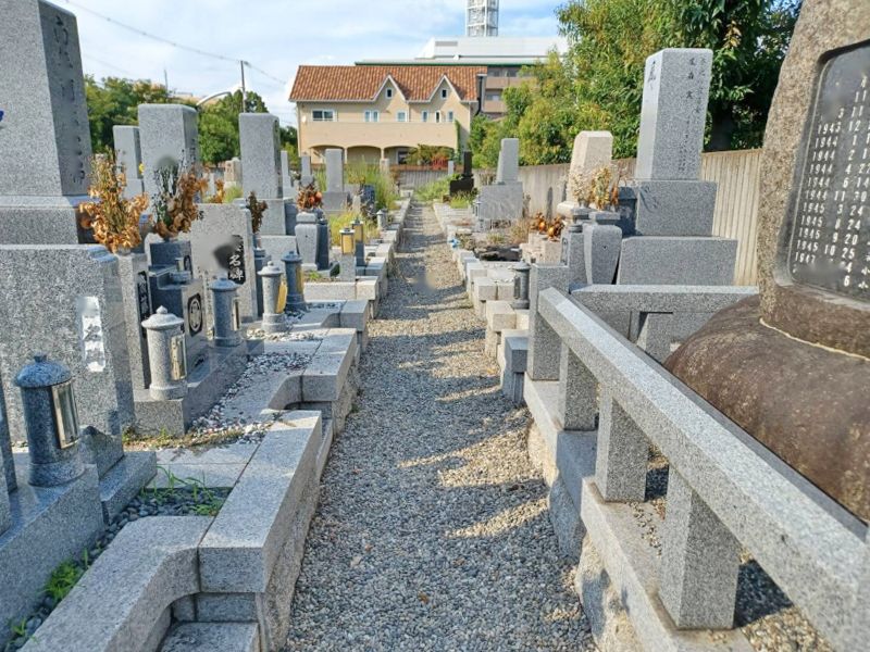 沢良宜浜墓地