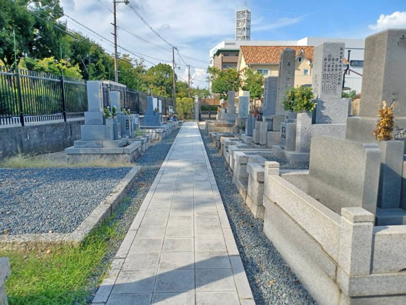 沢良宜浜墓地