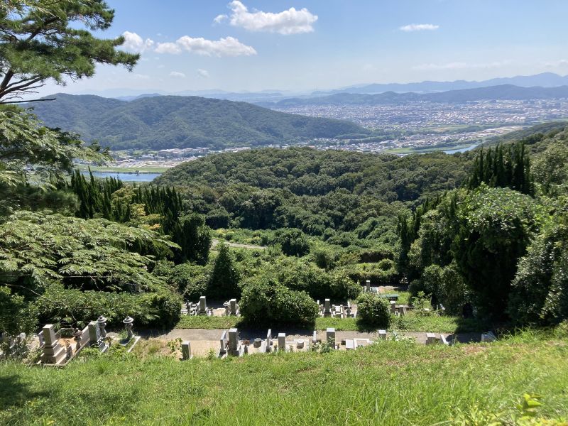 岡山市営 笠井山霊園