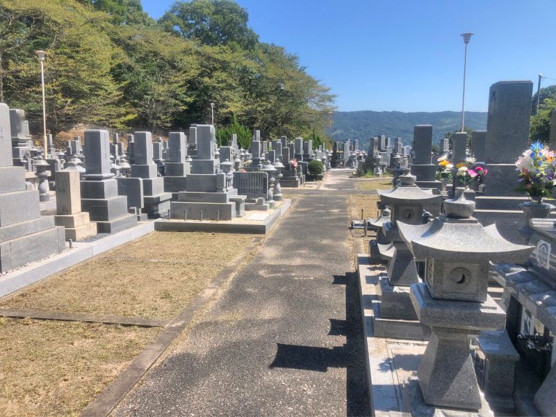 江田島市営 飛渡瀬墓地公園