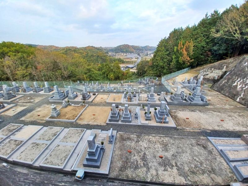 能満寺 瀬戸墓苑