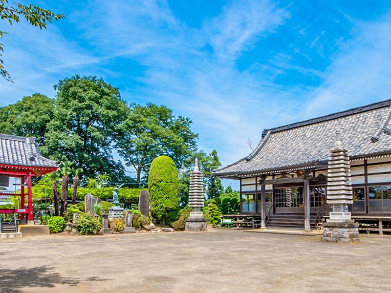 寺院の境内