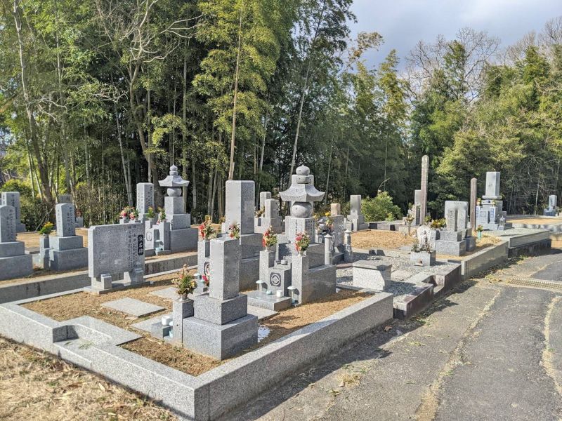 宇陀市営 菖蒲谷墓地
