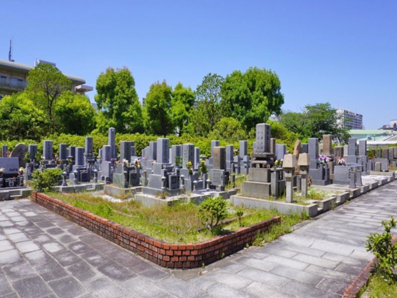 吹田市光明町墓地