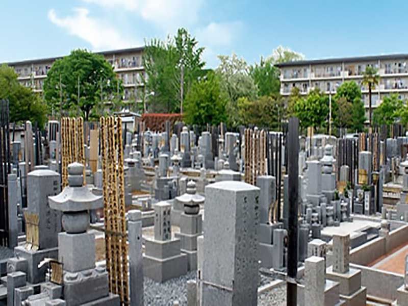 成願寺墓地