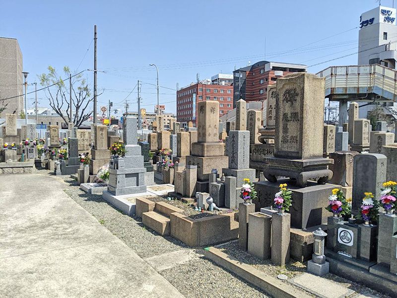 浜寺石津町墓地